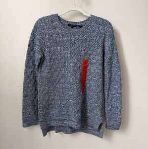 *Sold* NWT Jeanne Pierre blue and white cable knit sweater size M